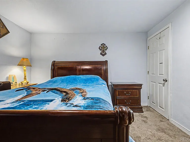 2757 S Salida St — Photo 29