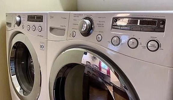 Front Load Washer and Dyer
