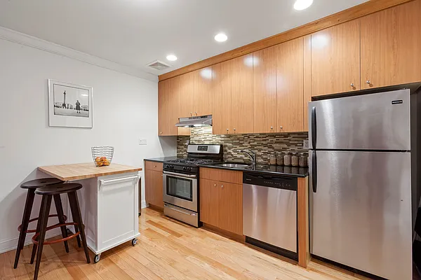 Rented by Berkshire Hathaway HomeServices New York Properties | media 7