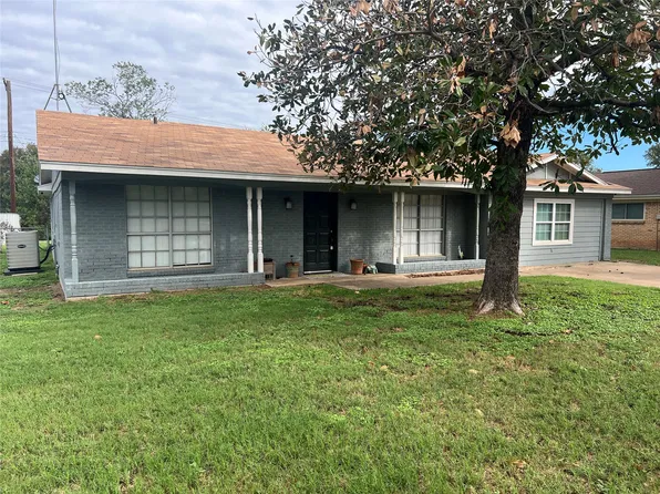 2809 N Murco Dr, Mineral Wells, TX 76067