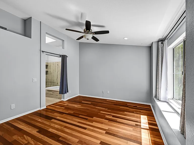 9325 Babauta Rd #8 — Photo 10