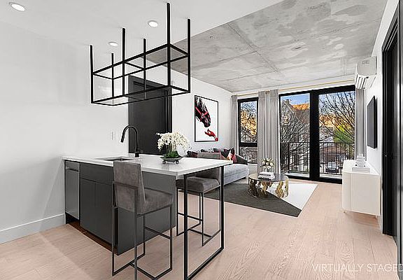 4th image of 458 E 25th St #202