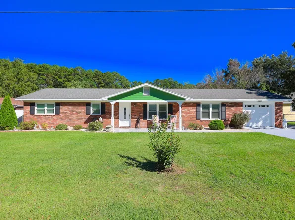 4625 Boxwood Dr., Myrtle Beach, SC 29588