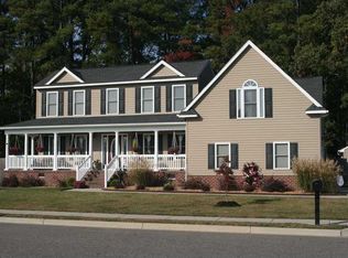 36 Ashe Meadows Dr, Hampton, VA 23664