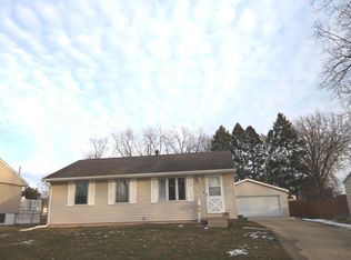 1600 Aurora Way, Normal, IL 61761