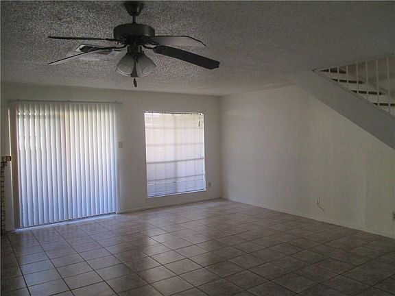 4th image of 6106 Wilderock Dr APT C