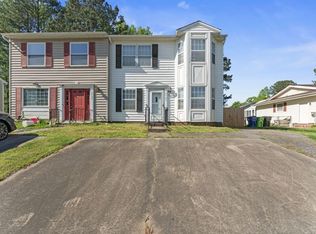 2704 Big Oak St, Raleigh, NC 27610