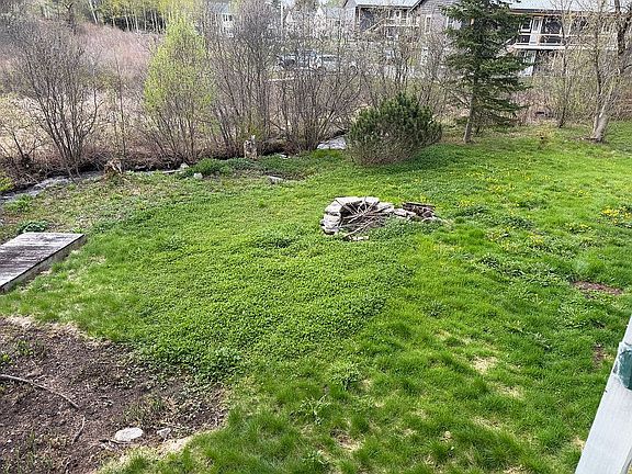 3rd image of 116 Mount Eustis Rd