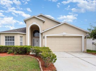 8214 Carriage Pointe Dr, Gibsonton, FL 33534