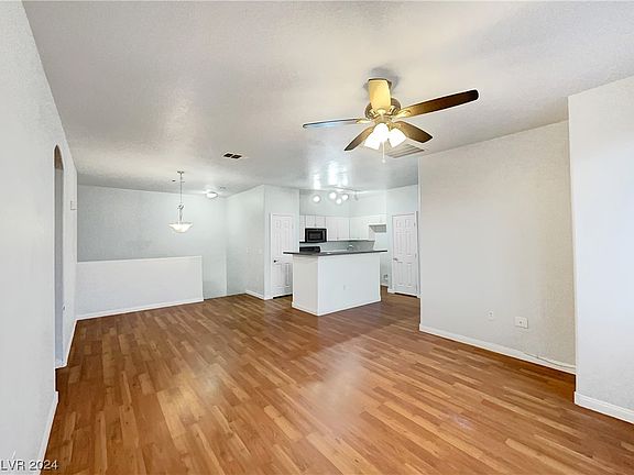 3rd image of 9303 Gilcrease Ave Unit 1088