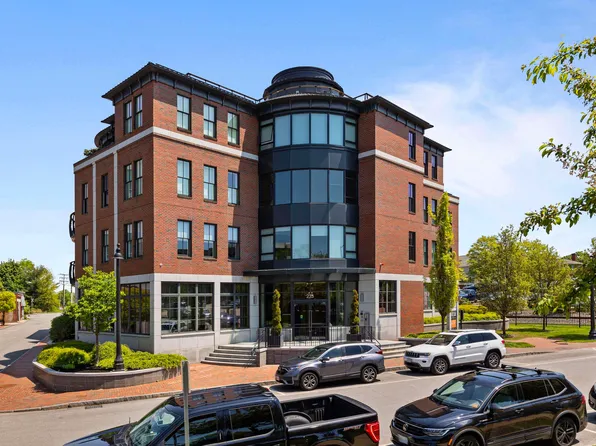 233 Vaughan Street #202, Portsmouth, NH 03801