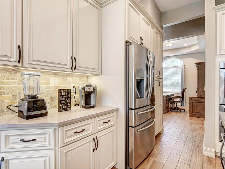 21707 Abington Ct — Photo 23