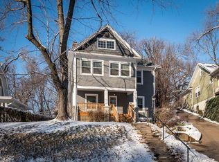 2412 Middle Rd, Davenport, IA 52803