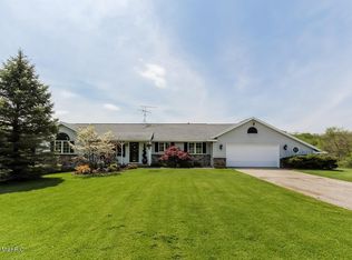 O-1444 Fox Ct NW, Grand Rapids, MI 49534