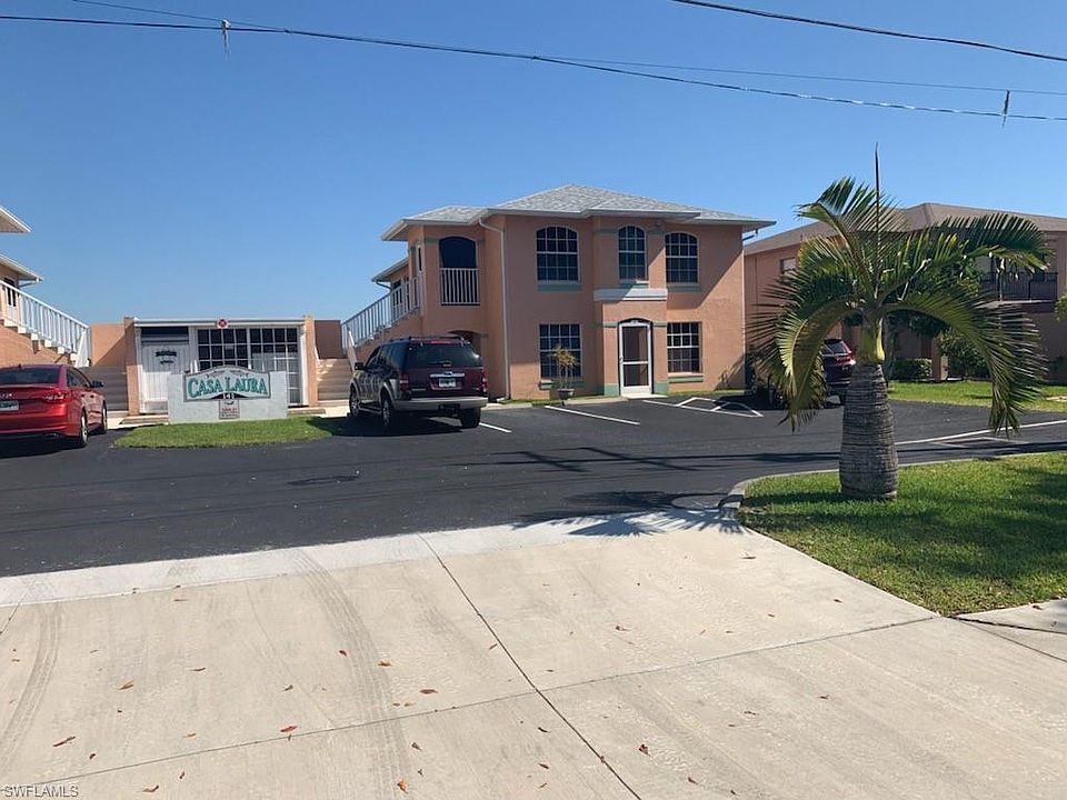 2nd image of 141 SW 47th Ter #A-d