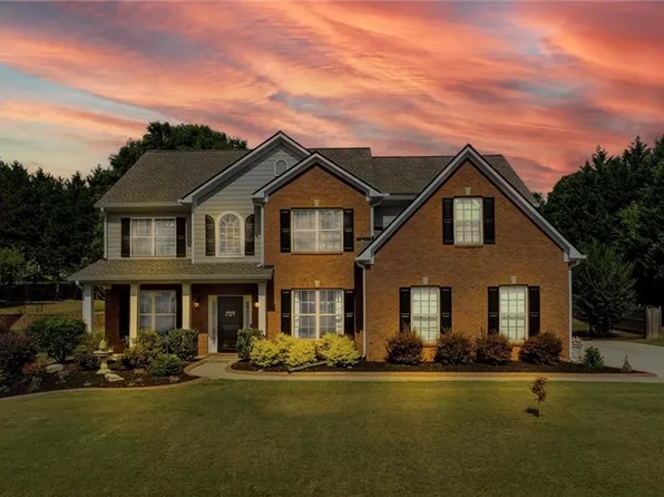 321 Meadowcrest Cir, Canton, GA 30115