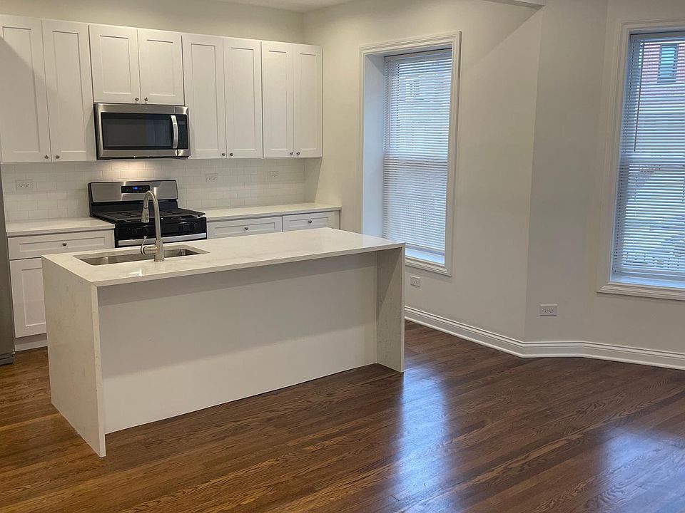 1st image of 6233 S Langley Ave #1S