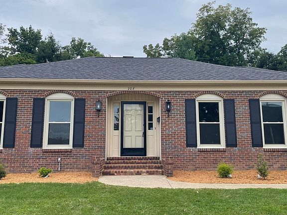 5th image of 208 Eastover Dr