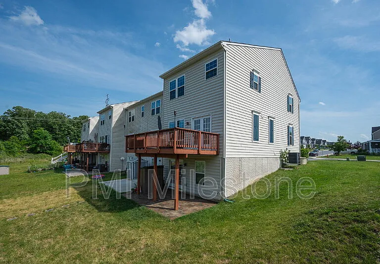367 Ontario Dr #FALLING WATERS — Photo 73