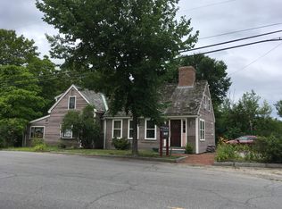 3 Mast Rd APT 2, Lee, NH 03861