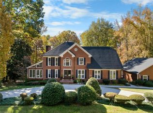 202 Lakeview Rd, Mocksville, NC 27028