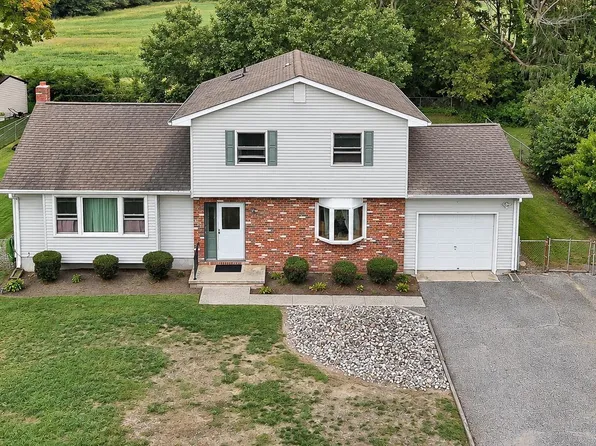 846 Becker Dr, Vineland, NJ 08361
