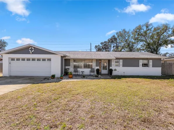 1446 Farmington Ave, Deltona, FL 32725