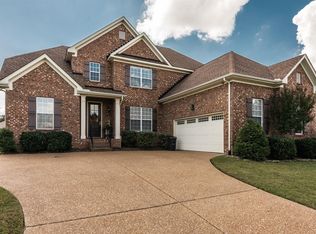 117 Shadowhaven Way N, Hendersonville, TN 37075