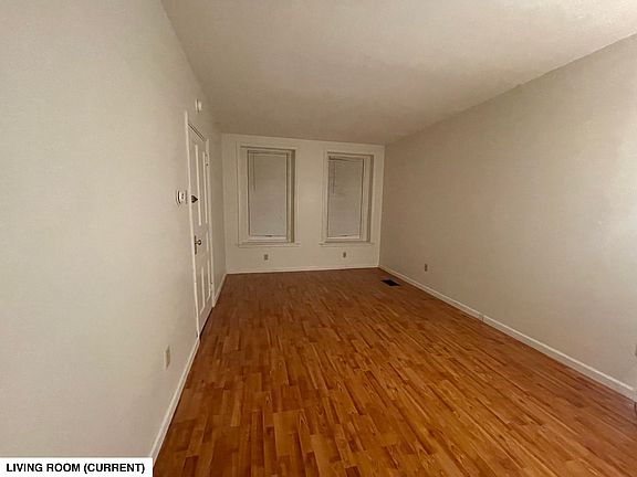 Living Room with no furniture.