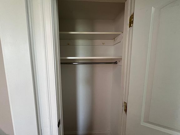 5th image of 67 Stuyvesant Ave #45E