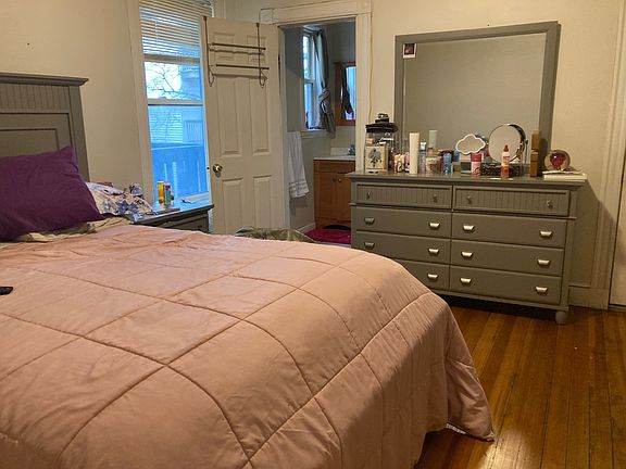 2nd image of 7 Treadway Rd #2