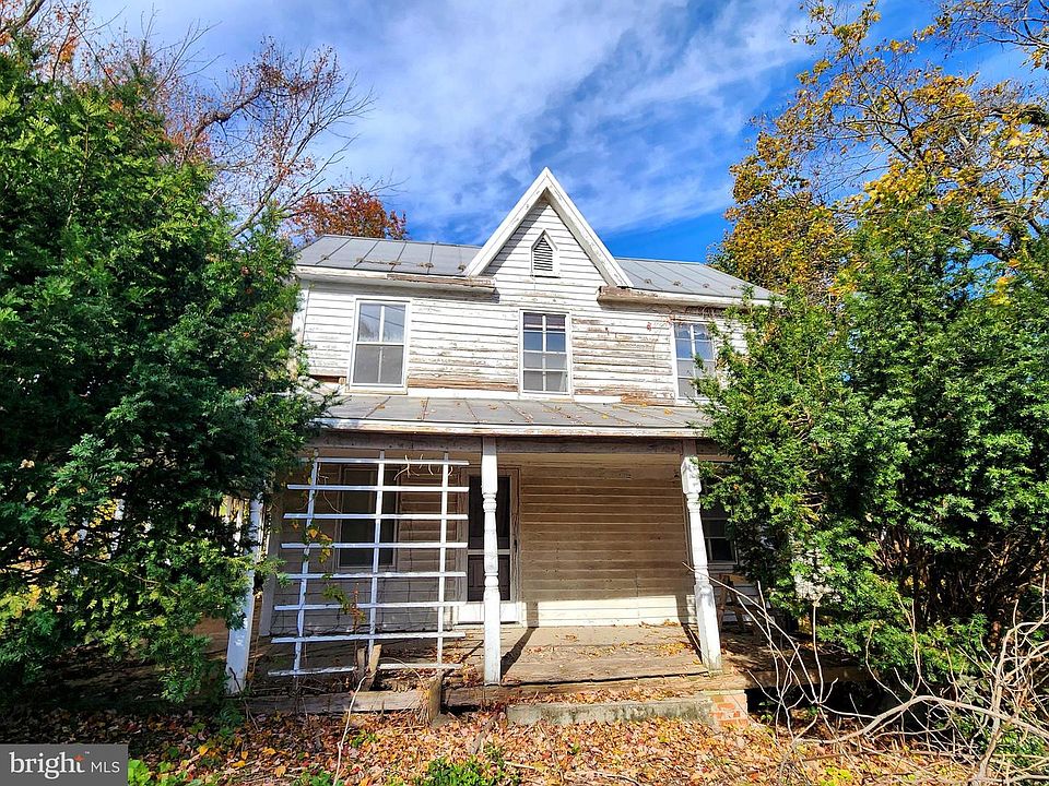 1st image of 26506 Clarksburg Rd