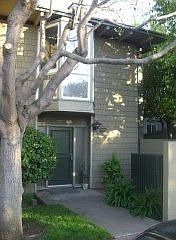 1st image of 906 Peninsula Ave