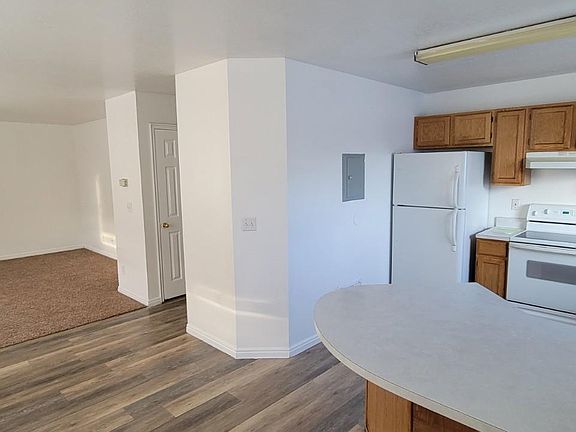 2nd image of 570 N 880th St E #570