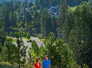 915 W Basalt Ridge Dr, Spokane, WA 99224