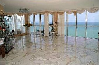 5th image of 16425 Collins Ave APT 2316