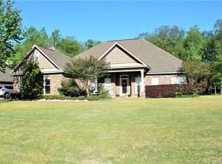 284 Mountain Laurel Rd, Wetumpka, AL 36093