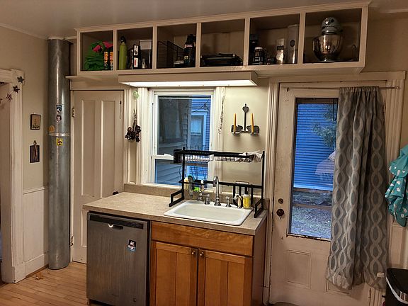 2nd image of 47 Greene St