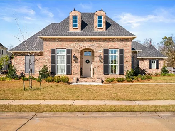 152 Pecan Bayou Dr, Alexandria, LA 71303