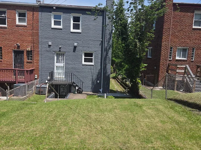 47 54th St SE — Photo 27