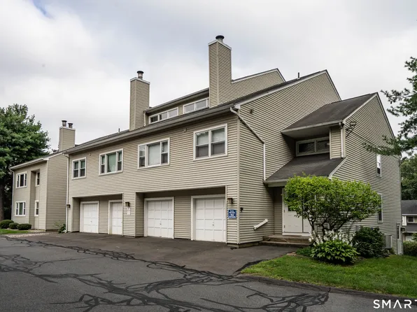301 Carlton Lane #301, Rocky Hill, CT 06067
