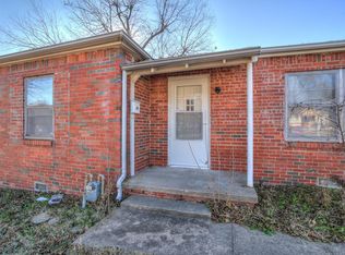 2738 E 1st St S, Tulsa, OK 74104