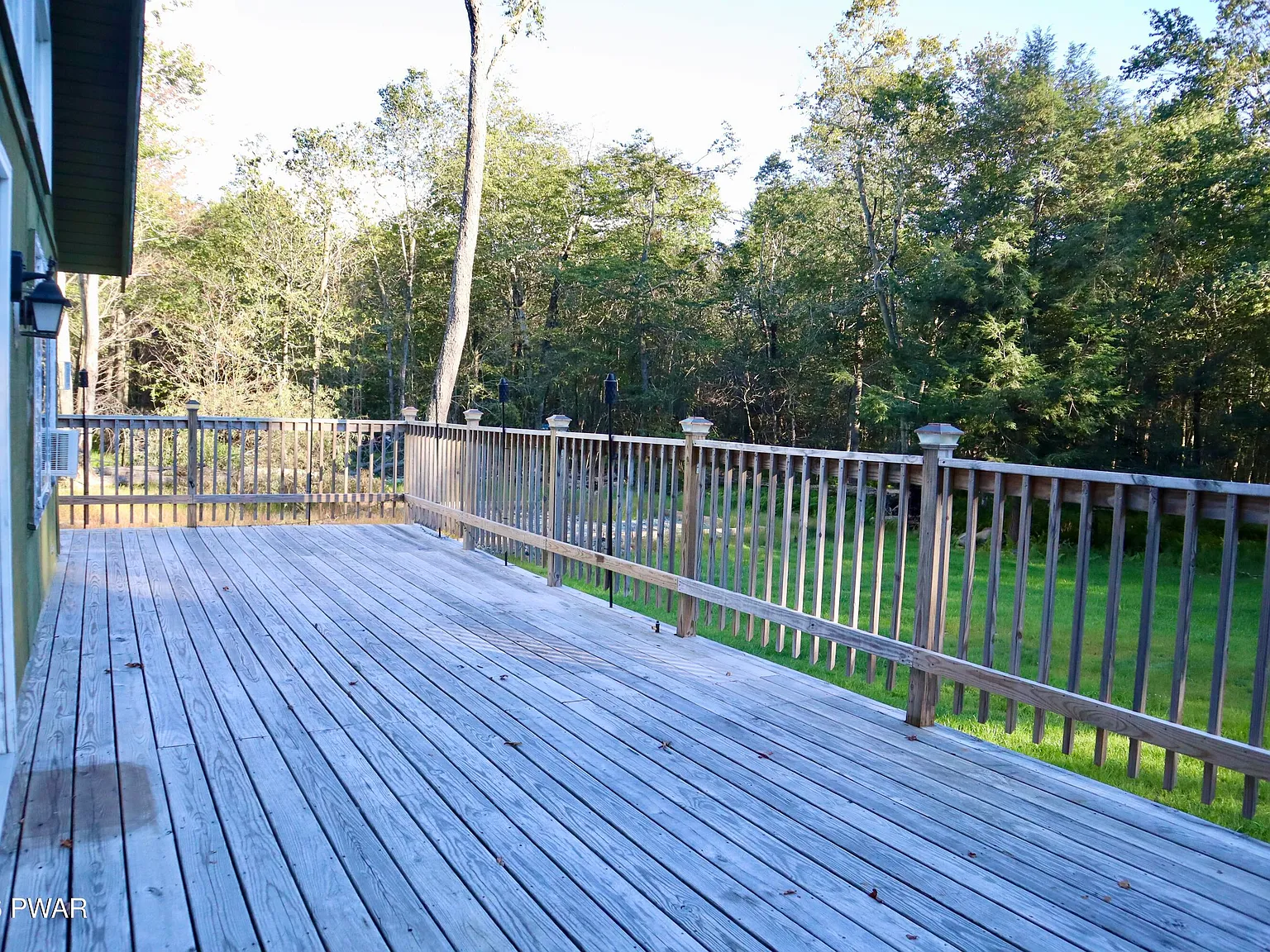 2 bed, 1.0 bath, 1300 sqft, $1,800 — Photo 4