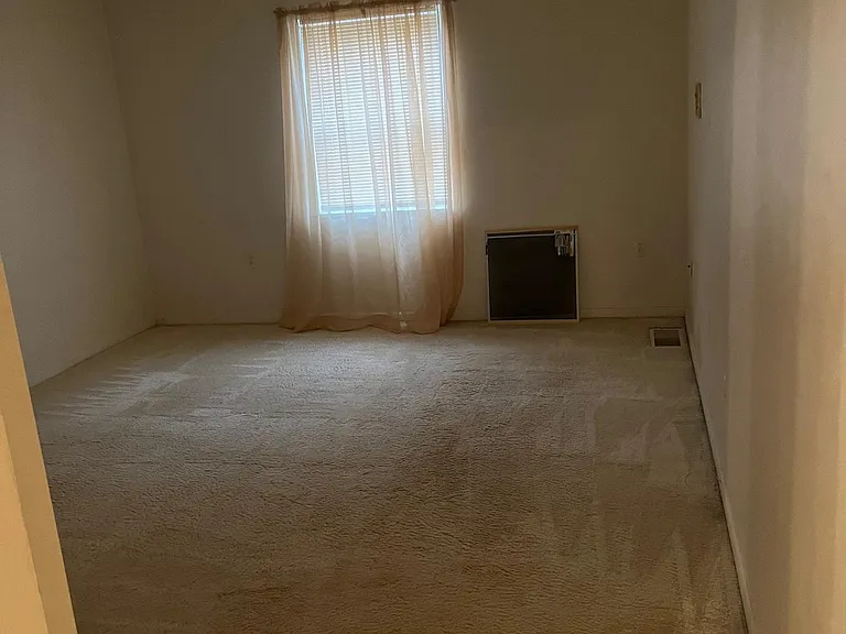 870 College Ave #10A — Photo 12