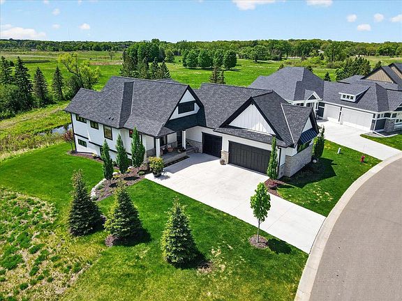2nd image of 101 Spring Farm Rd
