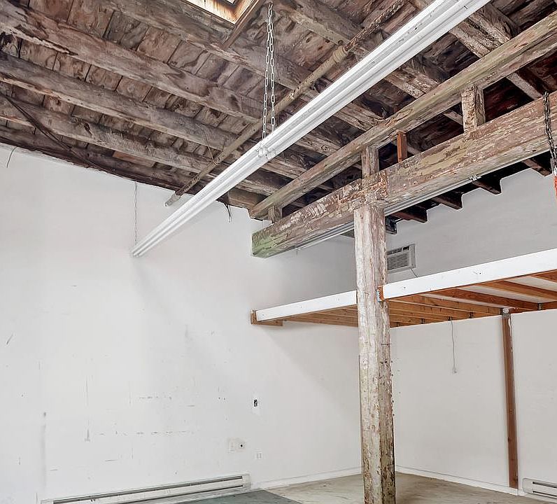 2nd image of 201 Richards St Ste 10