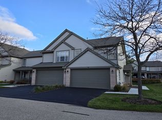441 Ashwood Ct, Lindenhurst, IL