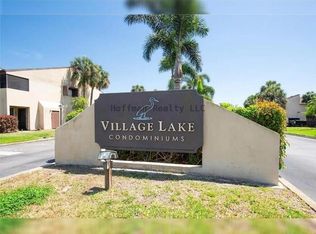 760 South Village Dr APT 203, Saint Petersburg, FL 33716