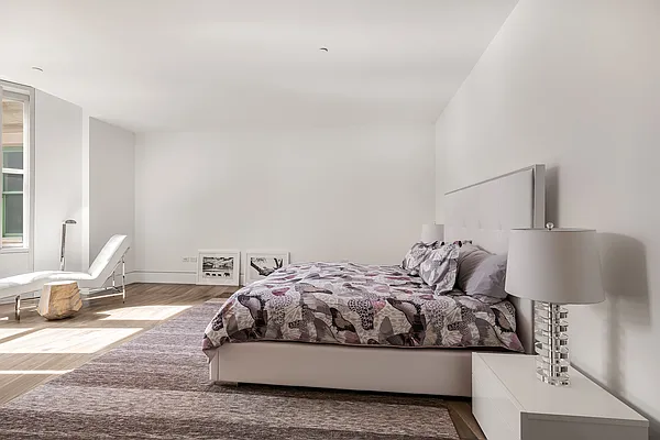 Rented by Compass | media 6