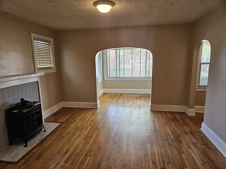 1417 W Virginia Ave — Photo 15